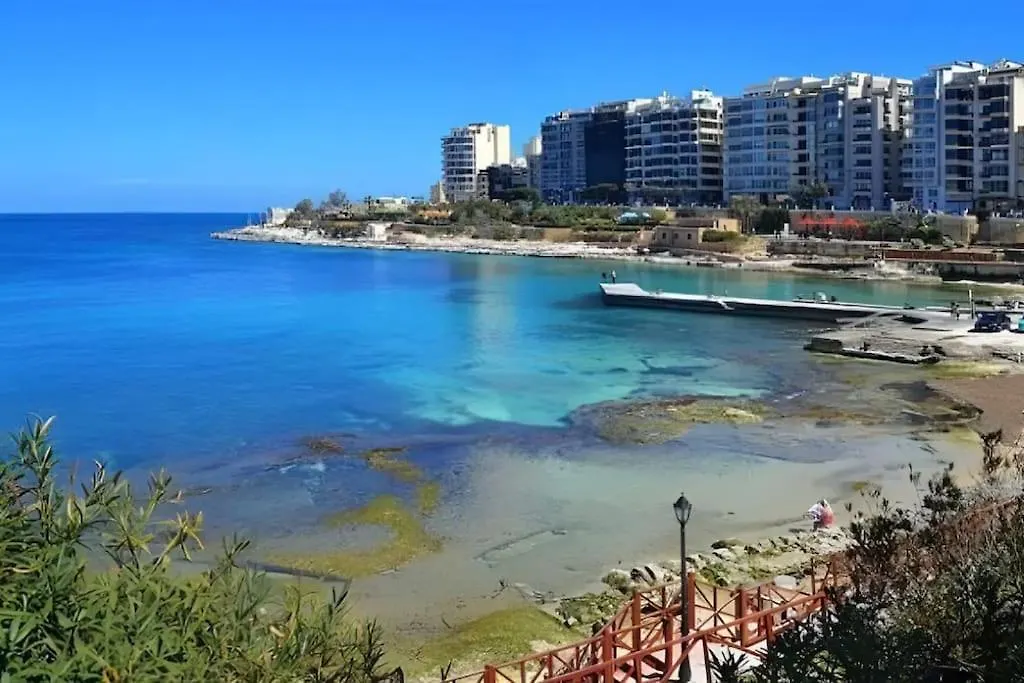 Lovely Seaview Two Bedroom Rental Unit In Tas-Sliema Malta