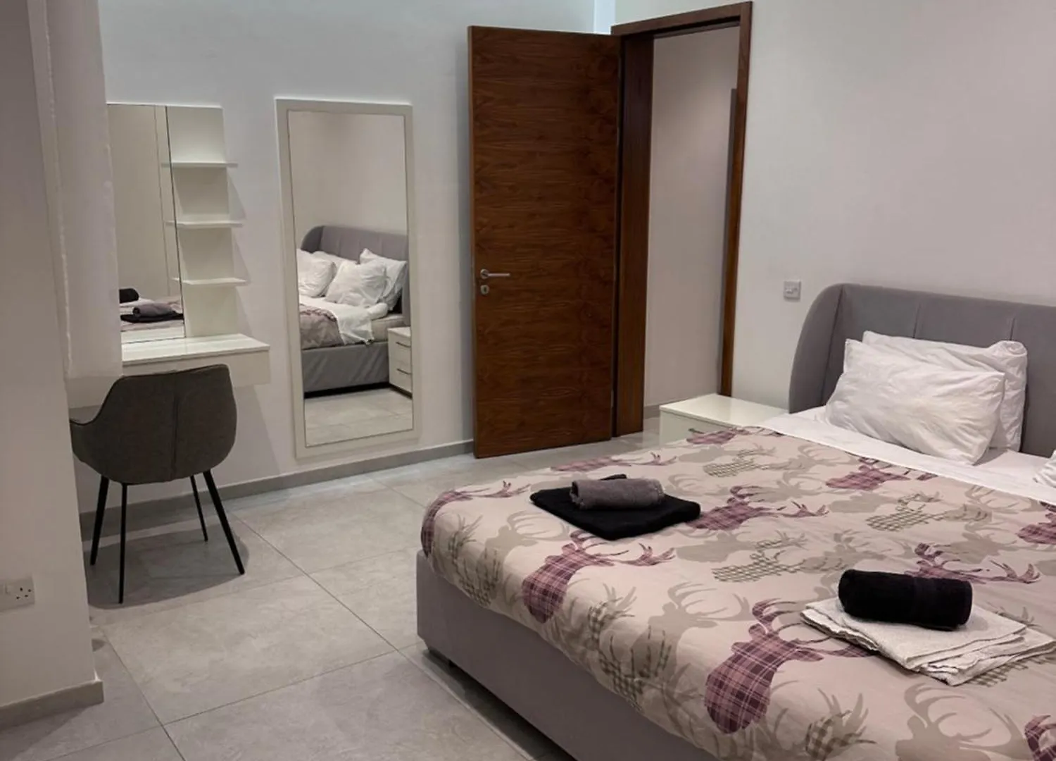 Lovely Seaview Two Bedroom Rental Unit In Tas-Sliema 0*, Sliema Malta