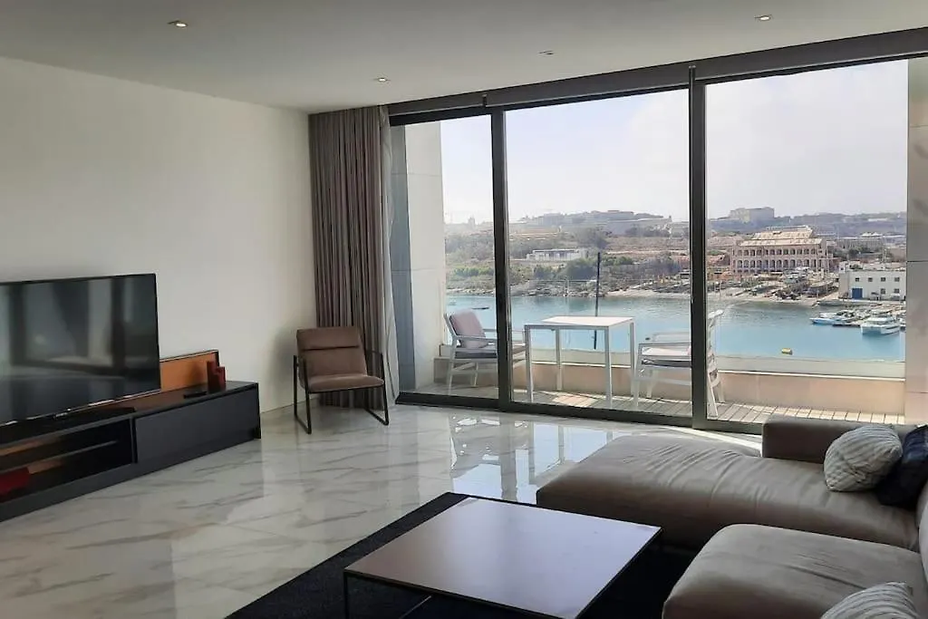 Lovely Seaview Two Bedroom Rental Unit In Tas-Sliema 0*, Sliema Malta